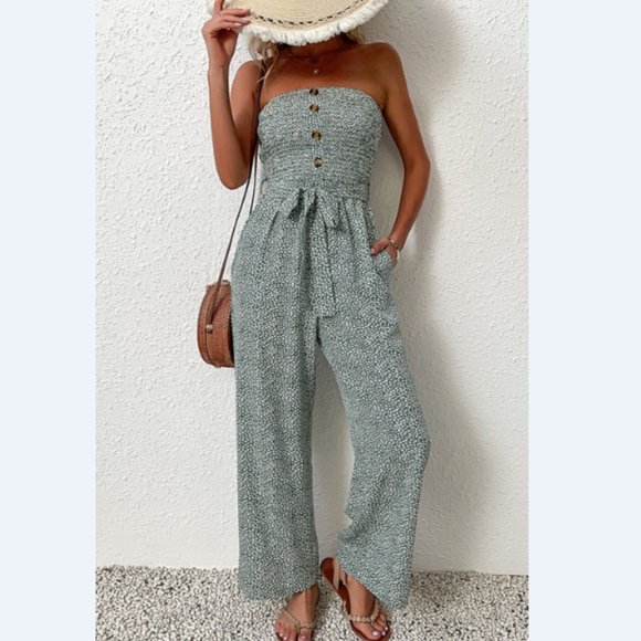 A Classy Chic Boutique Pants - Printed Strapless Jumpsuit with Pockets